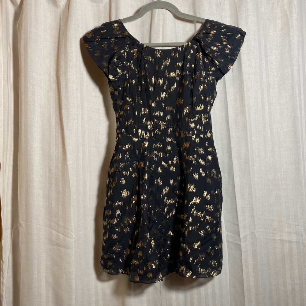 BCBGeneration Black Gold Metallic Jacquard V-Back Mini Dress Pockets 0 Cocktail‎